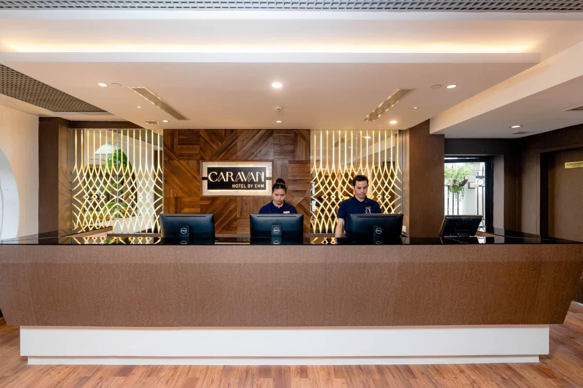 Caravan Hotel