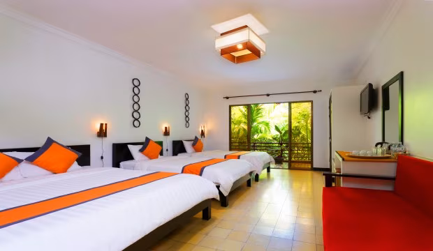 Deluxe Family Room