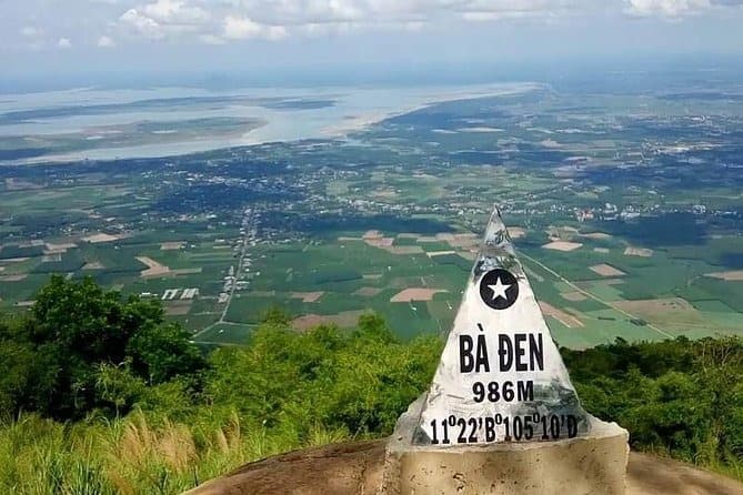 Il monte Bà Den, una regione turistica affascinante