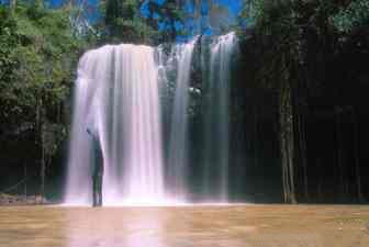 La cascata di Cha Ong